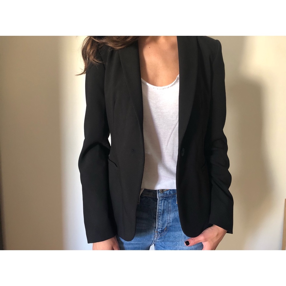 🚫SOLD🚫 Zara Black Structured Blazer